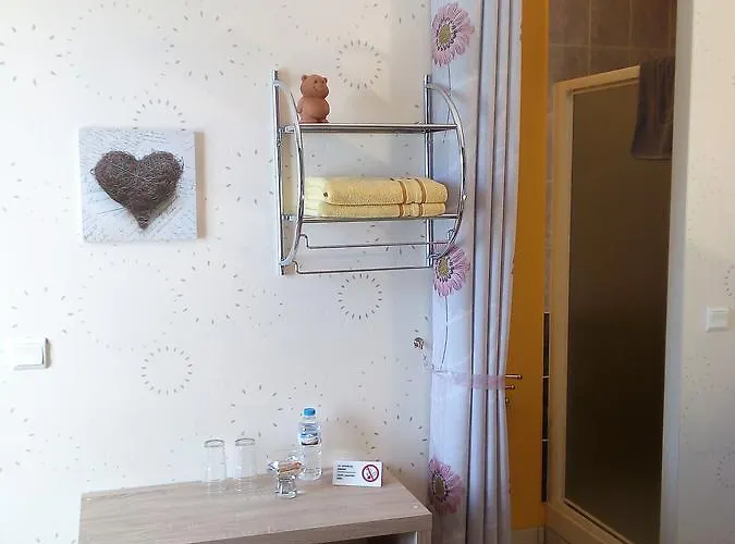 Couette-café Lucinkas Faugères